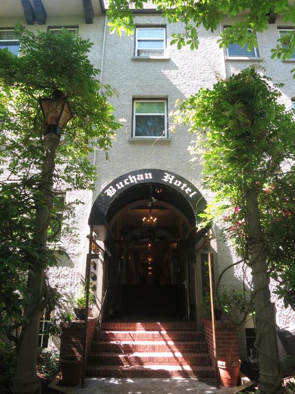 The Buchan Hotel Vancouver Extérieur photo