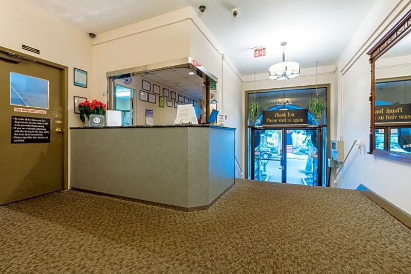 The Buchan Hotel Vancouver Extérieur photo