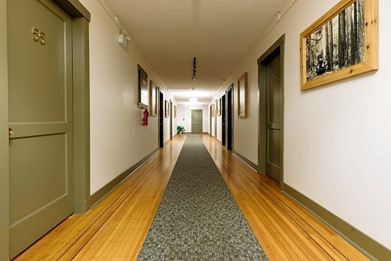 The Buchan Hotel Vancouver Extérieur photo